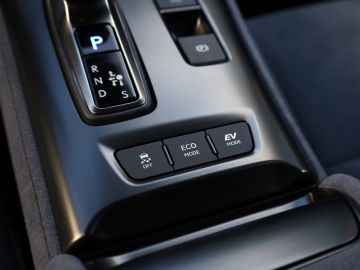 Lexus LBX